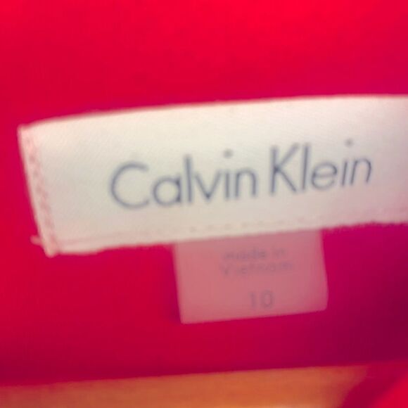 NWOT Calvin Klein Dark Pink Fitted Sleeveless Size 10 Dress - Picture 4 of 9